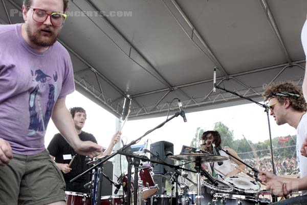 DAN DEACON AND THE ENSEMBLE - 2009-05-31 - PARIS - Parc de la Villette - 